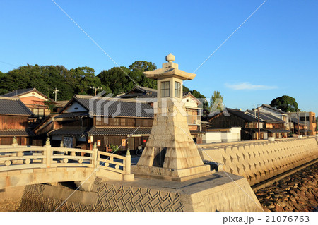 御手洗　太鼓橋と高燈籠 21076763