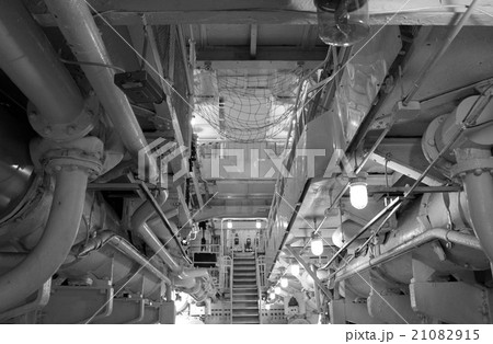 郵船氷川丸の機関室 21082915