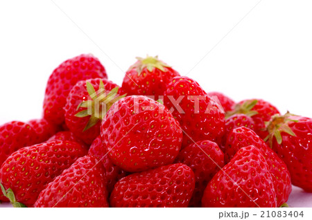 イチゴ 苺が山盛り c イチゴ 苺が山盛り c 21083404