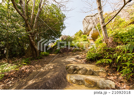 高知県土佐清水市 唐人駄場遺跡 唐人石への遊歩道 高知県土佐清水市 唐人駄場遺跡 唐人石への遊歩道 21092018