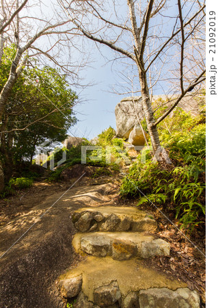 高知県土佐清水市 唐人駄場遺跡 唐人石への遊歩道 高知県土佐清水市 唐人駄場遺跡 唐人石への遊歩道 21092019