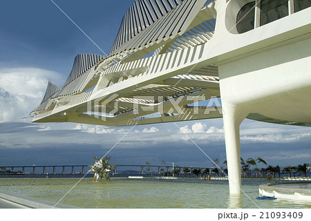 Tomorrow's Museum in Rio de Janeiro, Brazil Tomorrow's Museum in Rio de Janeiro, Brazil 21093409