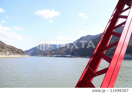 長浜大橋から見た肱川の風景 長浜大橋から見た肱川の風景 21096367