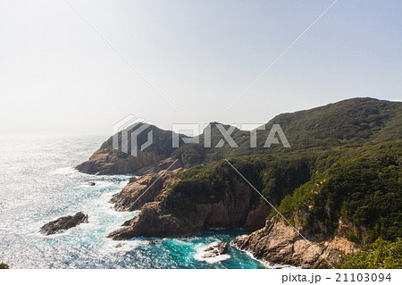 高知県土佐清水市　鵜の岬展望台からの風景 21103094