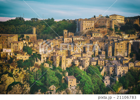 Sorano city view Sorano city view 21106783