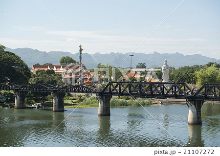 THAILAND KANCHANABURI DEATH RAILWAY BRIDGE  21107272