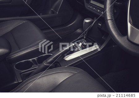 Detail of new modern car interior 21114685