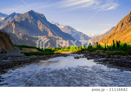 Himalayan landscape in Himalayas Mountain with riv 21116682