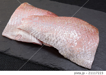 おいしい赤むつ(のどぐろ)の切身 おいしい赤むつ(のどぐろ)の切身 21117223