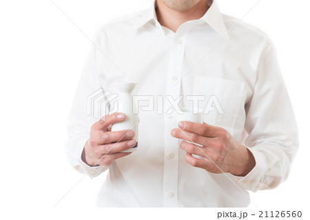 晩酌するサラリーマン 21126560