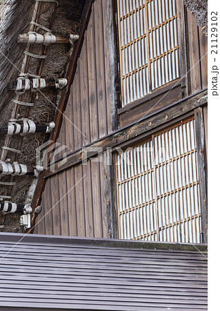 Traditional Japanese village Ogimachi Shirakawa 21129102