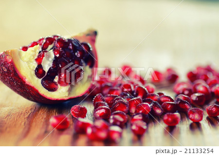 fruit fresh red pomegranate 21133254