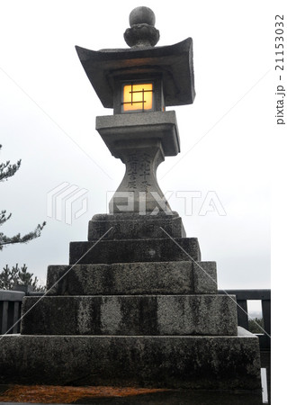 日和山公園にある常夜灯 21153032