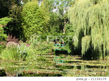 フランス　ジベルニーの風景 21156179