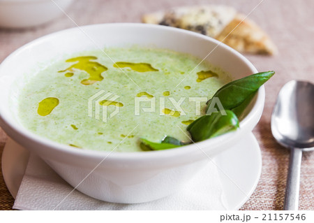 Broccoli and cheddar cheese cream soup Broccoli and cheddar cheese cream soup 21157546