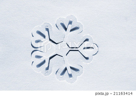 stencil of paper snowflakes on a white background stencil of paper snowflakes on a white background 21163414