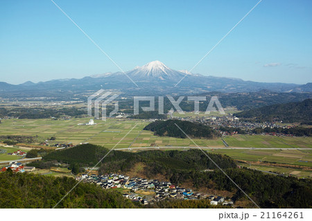 春の大山　伯耆富士 21164261
