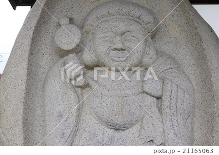 信州　安曇野の文化財　新屋（あらや）公民館前の大黒天　拡大　横 21165063