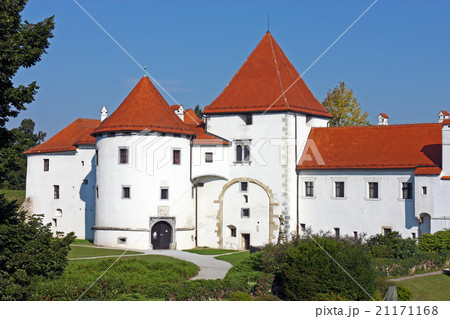 Varazdin castle 21171168