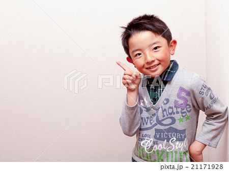 男子小学生 21171928