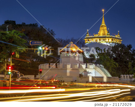 Golden mountain at night 21172029