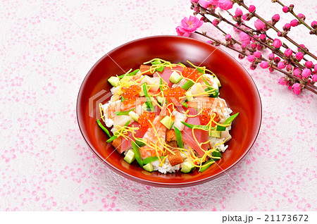 ひな祭り(雛祭り)祝いのちらし寿司イメージ。 ひな祭り(雛祭り)祝いのちらし寿司イメージ。 21173672