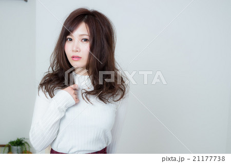 女性ポートレート 21177738