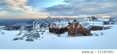 Cottages on Feuerkogel in the Alps 21181961