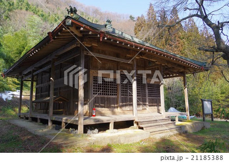 信州 安曇野の文化財 明科の光久寺薬師堂 長野県宝 俯瞰横 木造日光月光菩薩立像を祀るお堂 信州 安曇野の文化財 明科の光久寺薬師堂 長野県宝 俯瞰横 木造日光月光菩薩立像を祀るお堂 21185388