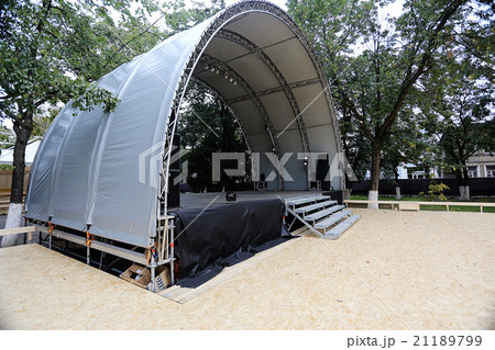 stage equipment for a concert stage equipment for a concert 21189799