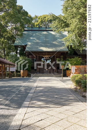 報徳二宮神社、神明造りの御社殿（縦構図）、小田原、神奈川県 21197682