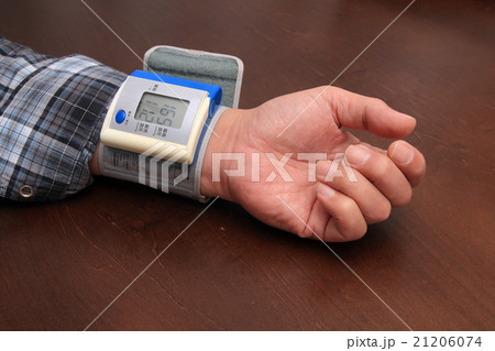 高血圧 21206074