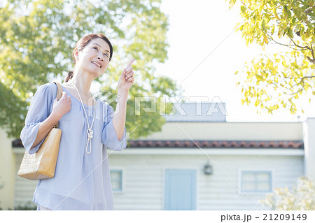 50代女性 50代女性 21209149