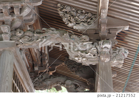 信州 塩尻 伊夜彦(いやひこ)神社 右海老虹梁 立川流の名工 二代立川富昌の彫刻群が見事な本殿 信州 塩尻 伊夜彦(いやひこ)神社 右海老虹梁 立川流の名工 二代立川富昌の彫刻群が見事な本殿 21217552
