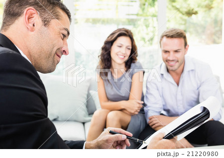 Young couple ready to buy new house 21220980