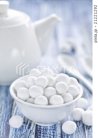 Sugar 21221292