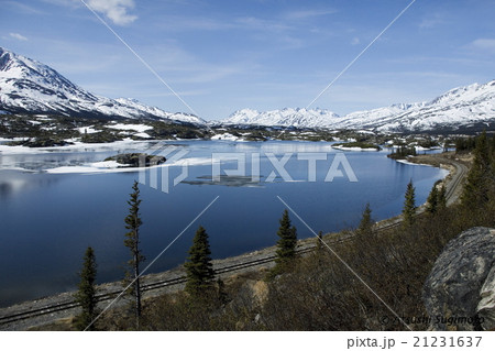 雪解けの湖 雪解けの湖 21231637