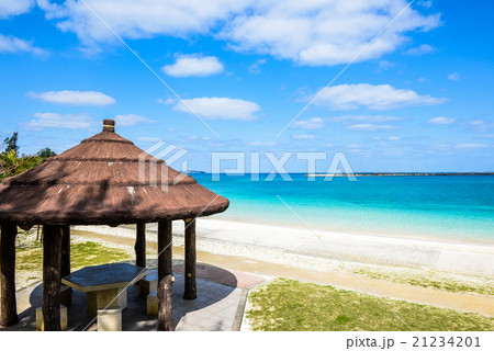 南国リゾートイメージ,日本　沖縄　宮古島　パイナガマビーチ 21234201