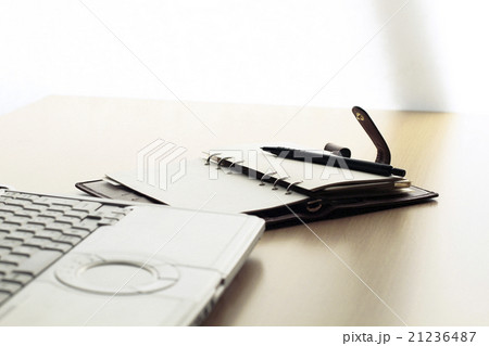 ノートパソコン 21236487