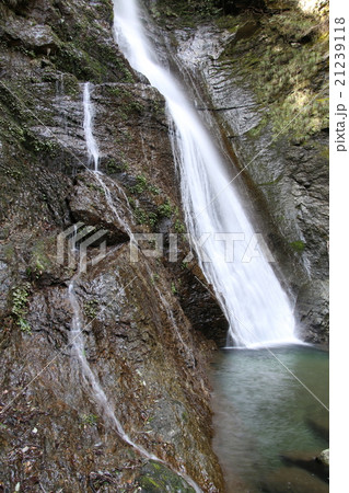 閑定の滝 21239118