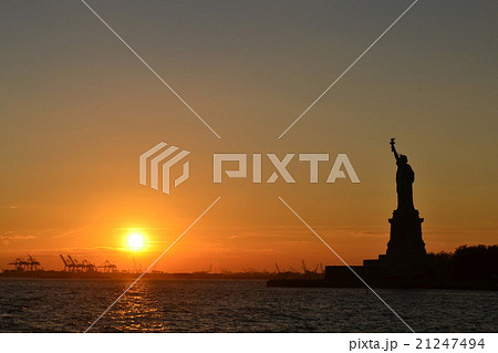 ニューヨークの夕陽 ニューヨークの夕陽 21247494