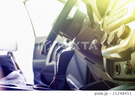 Details of driving at a low depth of field 21248451