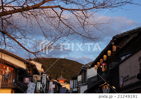 京都 夕焼け 五重塔 京都 夕焼け 五重塔 21249191