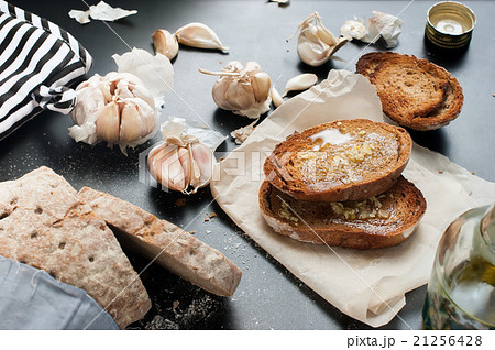 Crostini Olive Oil Garlic Toast Italian Appetizer 21256428