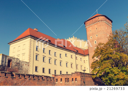 Wawel Castle in Krakow, Poland Wawel Castle in Krakow, Poland 21269733