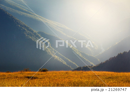 mountain landscape 21269747