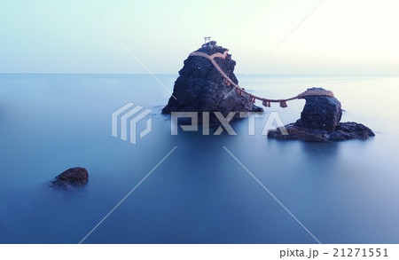 二見興玉神社・夫婦岩の朝 二見興玉神社・夫婦岩の朝 21271551