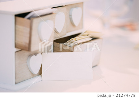 White Vintage Decorative Wooden Box for Visiting White Vintage Decorative Wooden Box for Visiting 21274778