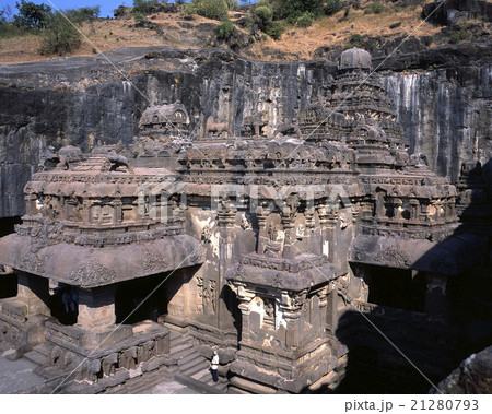 エローラ石窟寺院第16窟カイラサナータ寺院 21280793