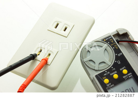 交流電圧測定  埋込コンセント  テスター 交流電圧測定  埋込コンセント  テスター 21282887